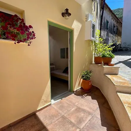 Ilianas Place * Agios Matthaios (Corfu)